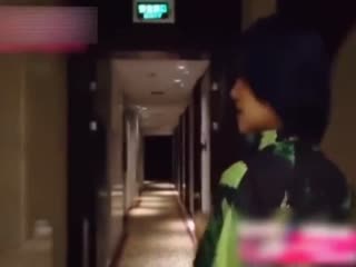 家庭乱伦 【抖音热搜】香港40岁辣妈露出成瘾，猥亵犯罪被拘 - 爱情岛-全网最全最新各类乱伦, 黑料,吃瓜系列免费视频网站