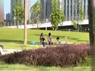 家庭乱伦 【户外大杂烩】校园医院马路边天台抓奸偷拍 - 爱情岛-全网最全最新各类乱伦, 黑料,吃瓜系列免费视频网站