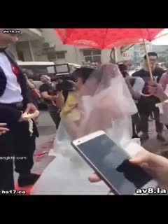 家庭乱伦 精选合集!朋友结婚用得上!婚礼现场闹洞房，花样多玩的疯! - 爱情岛-全网最全最新各类乱伦, 黑料,吃瓜系列免费视频网站