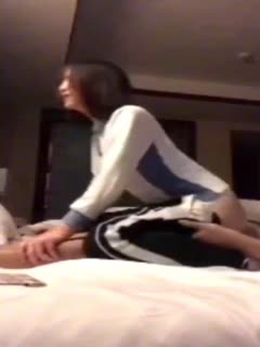 家庭乱伦 湖北十堰中学门事件-极品学生妹放学后和同班男友开房啪啪 疯传网络万人求 - 爱情岛-全网最全最新各类乱伦, 黑料,吃瓜系列免费视频网站