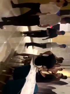 黑料吃瓜 【每日一捉】男子带人捉奸，屋内竟然是两男一女 - 爱情岛-全网最全最新各类乱伦, 黑料,吃瓜系列免费视频网站