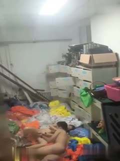 黑料吃瓜 大连市第24中学在存放幕布的仓库中做爱，被一名物理竞赛生碰到录了下来 - 爱情岛-全网最全最新各类乱伦, 黑料,吃瓜系列免费视频网站