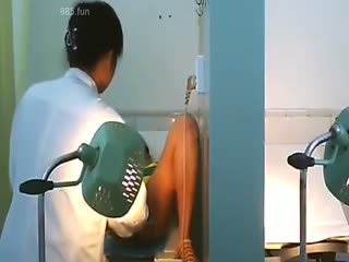 家庭乱伦 医院内部资料感觉男医生就是天生的扣逼高手不知道女的是不是很享受 - 爱情岛-全网最全最新各类乱伦, 黑料,吃瓜系列免费视频网站