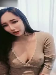 国产黄片 【叔嫂乱伦】嫂子在家不穿内衣 乳头都看见了 这不就是故意勾引我吗 骚逼 下面都湿了 - 爱情岛-全网最全最新各类乱伦, 黑料,吃瓜系列免费视频网站
