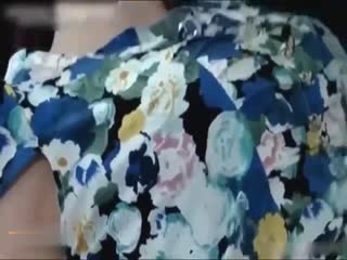 家庭乱伦 【母子乱伦】妈妈在沙发上水午觉，衣服被悄悄撩开误以为是老公，想不到竟是儿子直接进入 - 爱情岛-全网最全最新各类乱伦, 黑料,吃瓜系列免费视频网站