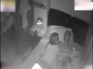 家庭乱伦 【偷拍毁三观系列】爷爷给孙子发完红包，儿媳妇就来伺候外公的鸡巴了，外公好像还有老年痴呆 - 爱情岛-全网最全最新各类乱伦, 黑料,吃瓜系列免费视频网站