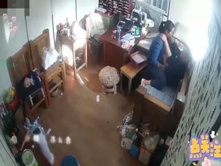 家庭乱伦 【精选监控偷拍乱伦门】弟弟在办公室抢上亲嫂子 后入打桩内射 - 爱情岛-全网最全最新各类乱伦, 黑料,吃瓜系列免费视频网站