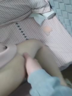 黑料吃瓜 自从发现亲姐在酒吧上班之后天天等她下班之后检查她湿哒哒的骚逼 - 爱情岛-全网最全最新各类乱伦, 黑料,吃瓜系列免费视频网站