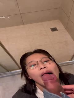 黑料吃瓜 大佬调教女朋友的视频 只能说666 戴眼镜的就是骚 防失联 - 爱情岛-全网最全最新各类乱伦, 黑料,吃瓜系列免费视频网站
