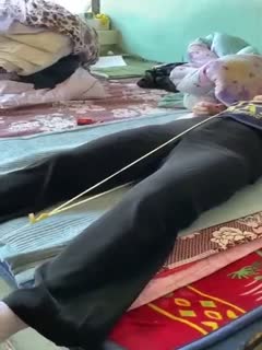 家庭乱伦 【猎奇】虐逼集美接受挑战皮筋蹦逼 - 爱情岛-全网最全最新各类乱伦, 黑料,吃瓜系列免费视频网站