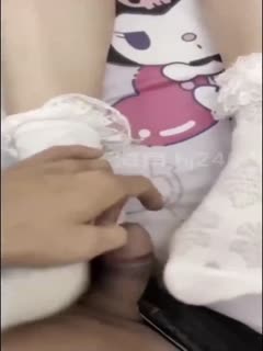 家庭乱伦 【家有慈父女儿】发现女儿自慰摊牌让帮忙口交保守秘密！在熟睡的老婆旁边偷偷操女儿，差点吓出心脏病！ - 爱情岛-全网最全最新各类乱伦, 黑料,吃瓜系列免费视频网站
