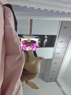 黑料吃瓜 【强奸处女女儿】 看到女儿在那里躺着玩手机，就没忍住把她给强奸了，谁知道还是个处女 - 爱情岛-全网最全最新各类乱伦, 黑料,吃瓜系列免费视频网站