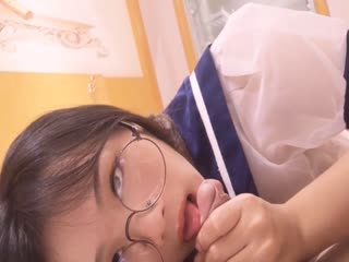 家庭乱伦 约拍高中嫩妹，最终肉偿，可爱小妹妹乖乖给摄影师口交啪啪啪，掰开粉嫩小穴让摄影师抽插；约操水手服萝莉，眼镜反差淫水从小穴慢慢流出，最后无套爆操内射 - 爱情岛-全网最全最新各类乱伦, 黑料,吃瓜系列免费视频网站