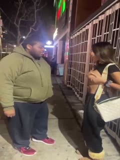家庭乱伦 媚黑少妇，街头勾引黑人 - 爱情岛-全网最全最新各类乱伦, 黑料,吃瓜系列免费视频网站
