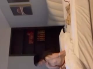黑料吃瓜 【反差少女】04年广东财经学院骚货。尽情享受3p调教 - 爱情岛-全网最全最新各类乱伦, 黑料,吃瓜系列免费视频网站