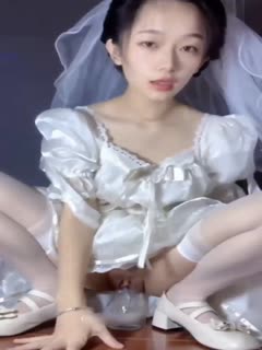 家庭乱伦 【极品反差】清纯新娘粉嫩小穴在线抽插 - 爱情岛-全网最全最新各类乱伦, 黑料,吃瓜系列免费视频网站