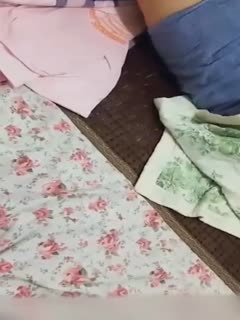 国产黄片 母子乱伦-假意给妈妈按摩放松一直蹭妈妈的骚逼，直接鸡巴插入强干妈妈 - 爱情岛-全网最全最新各类乱伦, 黑料,吃瓜系列免费视频网站
