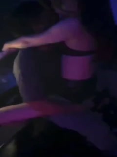 家庭乱伦 豪华夜场隐藏玩法，骚逼们都扑过来主动勾引，这感觉人生赢家 - 爱情岛-全网最全最新各类乱伦, 黑料,吃瓜系列免费视频网站