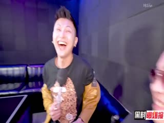 黑料吃瓜 小哥哥艾里综艺特别篇﹣街头随机找男生挑战鸡耐力IG巨乳美女菲菲倾情助力 - 爱情岛-全网最全最新各类乱伦, 黑料,吃瓜系列免费视频网站