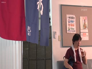 国产黄片 出现在男浴室_炫耀你的无毛阴部并诱惑一个淫荡的小女孩_想要看到一根硬鸡巴_乞求法式接吻和性爱_并让中年男人一次又一次地射精_Yuna_Hinata - 爱情岛-全网最全最新各类乱伦, 黑料,吃瓜系列免费视频网站