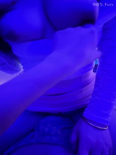 国产黄片 【原创首发认证】去姐姐的足浴店照顾她生意,半个月没操她,包间内撩的她欲火焚身,一线天美穴一碰全是水,顶尖大奶疯狂摇晃!排卵期反抗也要内射,你们说我姐在这上班会跟别人也这么操么！ - 爱情岛-全网最全最新各类乱伦, 黑料,吃瓜系列免费视频网站