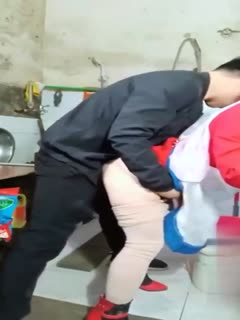 国产黄片 老婆不在家，在厨房狂操丈母娘. - 爱情岛-全网最全最新各类乱伦, 黑料,吃瓜系列免费视频网站