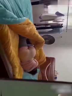 国产黄片 叔嫂乱伦，趁大哥不在家下药迷奸新婚嫂子，逼这么松婚前肯定被很多人操 - 爱情岛-全网最全最新各类乱伦, 黑料,吃瓜系列免费视频网站