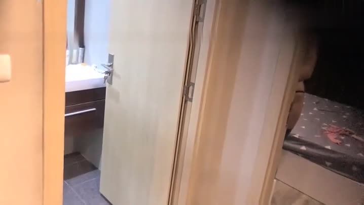 黑料吃瓜 【调教母狗】房间里的母狗被大屌哥SM调教 - 爱情岛-全网最全最新各类乱伦, 黑料,吃瓜系列免费视频网站