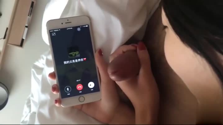 黑料吃瓜 骚母狗干她的时候让她给她的舔狗打电话 - 爱情岛-全网最全最新各类乱伦, 黑料,吃瓜系列免费视频网站