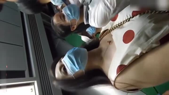 家庭乱伦 【国内地铁顶摸-最全合集】美少妇从忍受到享受全过程 - 爱情岛-全网最全最新各类乱伦, 黑料,吃瓜系列免费视频网站
