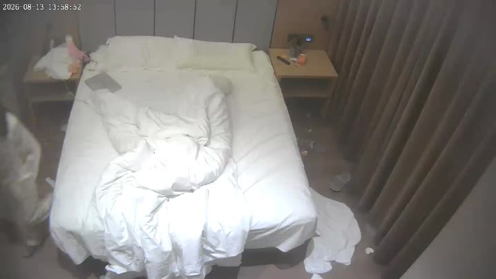家庭乱伦 上帝视角 8-13 美女还会跳点疯批舞 眼看要被操了 动作也是干脆 床上床下换着地方操 还戴上兔耳朵增加情趣 - 爱情岛-全网最全最新各类乱伦, 黑料,吃瓜系列免费视频网站