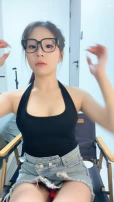 家庭乱伦 【护校女大】眼镜学妹堪称完美高颜值美乳性感长腿美足小小蜜桃臀口交吃鸡开房约炮被渣男操得欲仙欲死 - 爱情岛-全网最全最新各类乱伦, 黑料,吃瓜系列免费视频网站