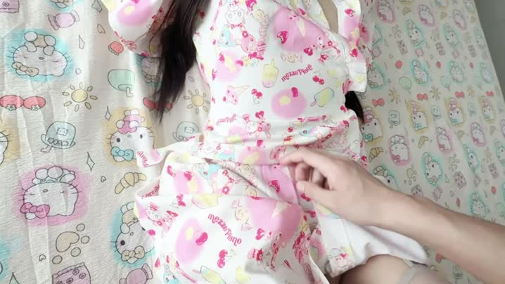 家庭乱伦 【萝莉少女】小虎牙 – 清晨激情性爱调教性瘾女友 吊带丝袜勾勒圆润淫尻 白虎嫩逼骑乘肉棒淫叫 爽爆后入内射 - 爱情岛-全网最全最新各类乱伦, 黑料,吃瓜系列免费视频网站